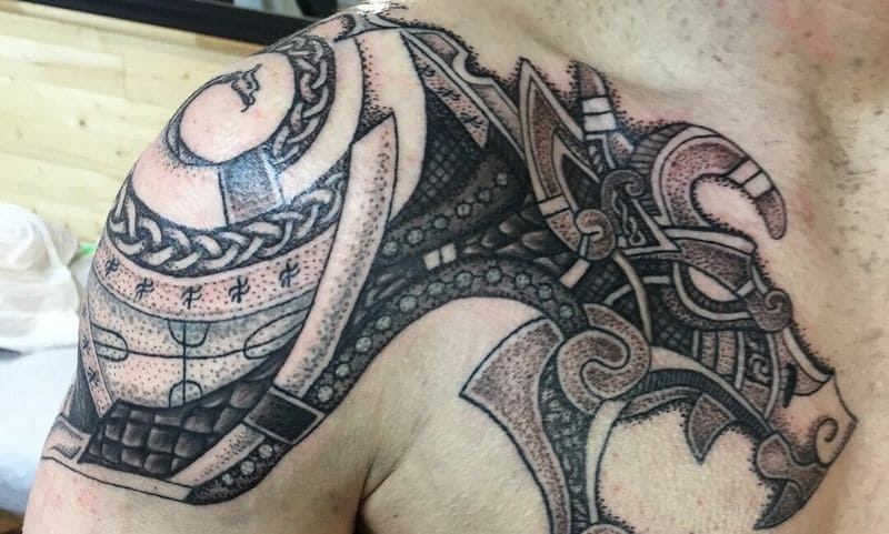tatuaje barco vikingo